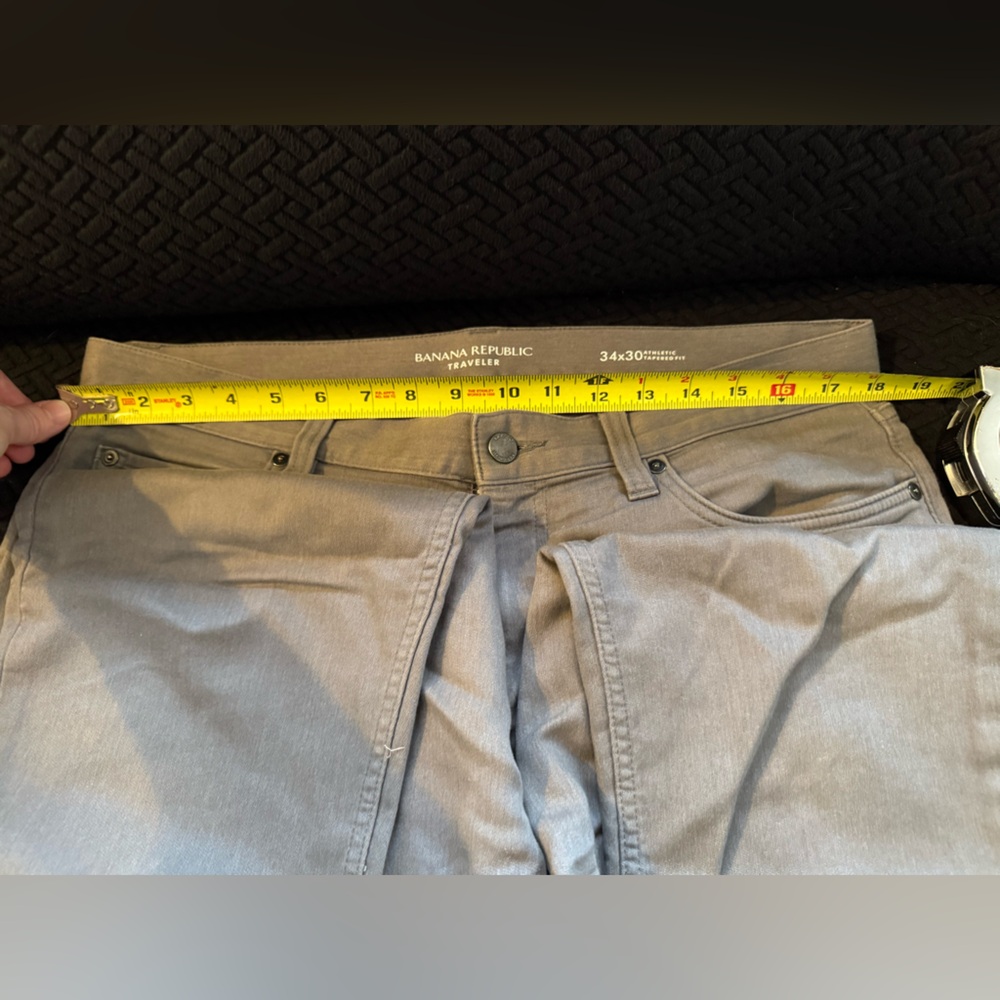 Banana Republic Gray Athletic Tapered Jeans - Picture 3 of 4